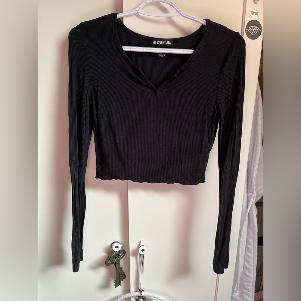 Ribbed Long Sleeve Crop Top